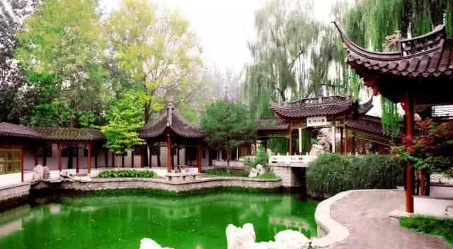 祝賀江蘇華發建設工(gōng)程有(yǒu)限公(gōng)司網站發布上線(xiàn)！
